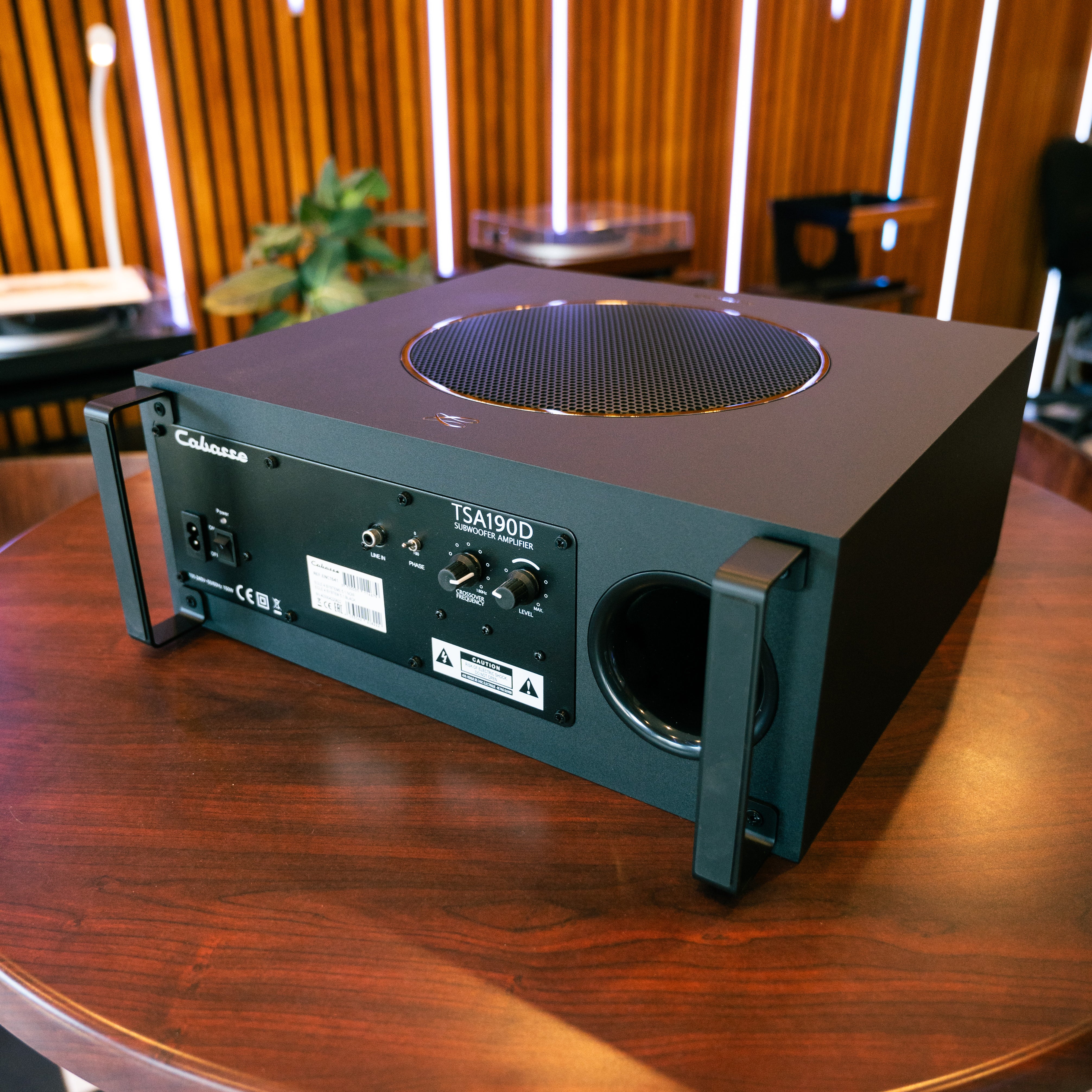 Cabasse Lipari 21 Subwoofer (EX-Display)