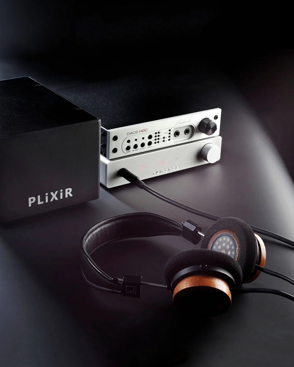 Plixir Elite BAC 150 - Balanced AC Power Conditioner - AU/NZ