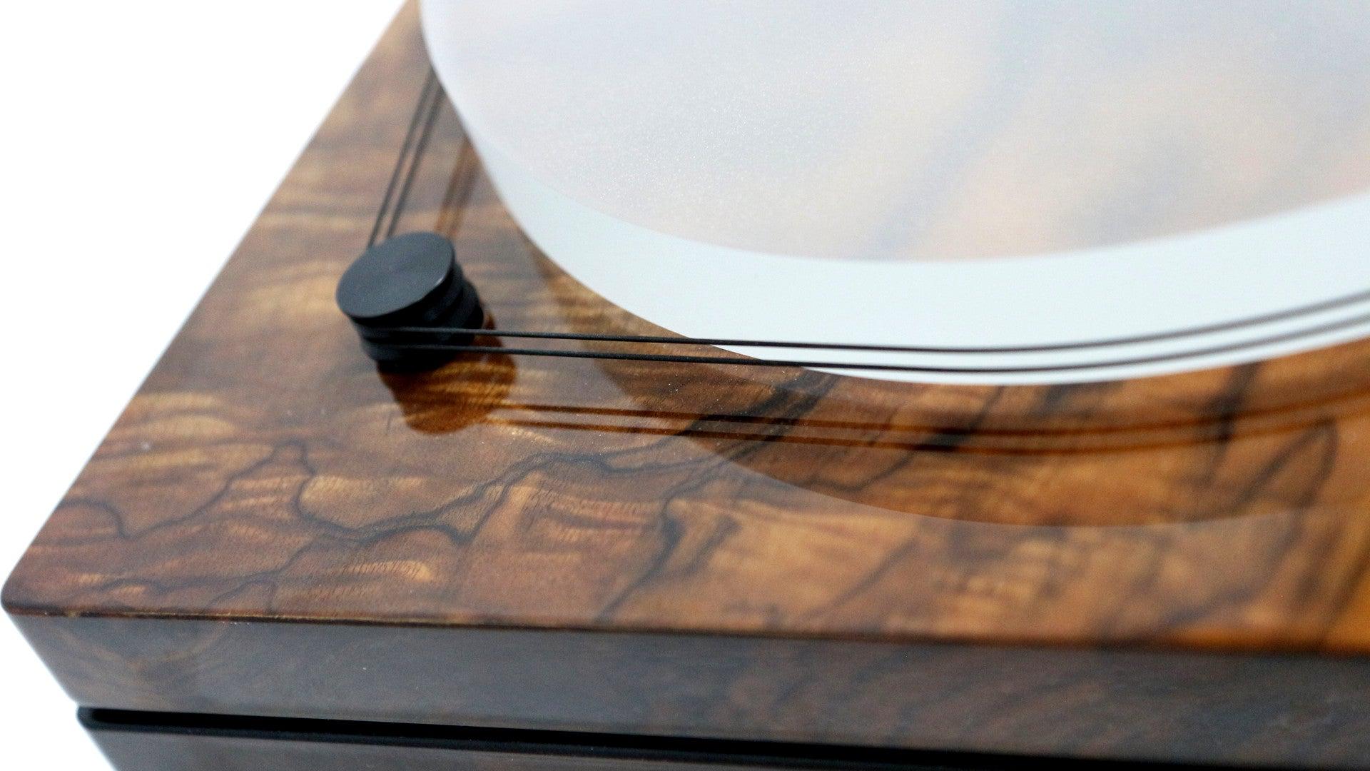 New Horizon GDS IIi Turntable