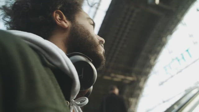 Load video: