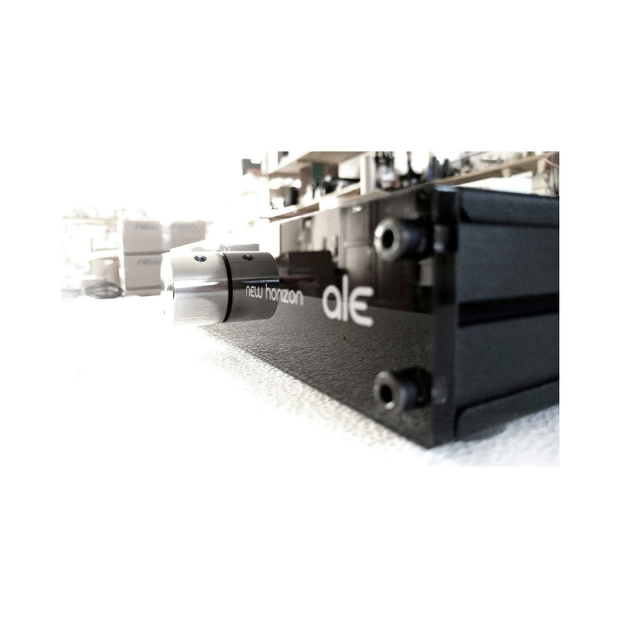 New Horizon ale turntable external power supply speed selector - Audio Influence Australia 6