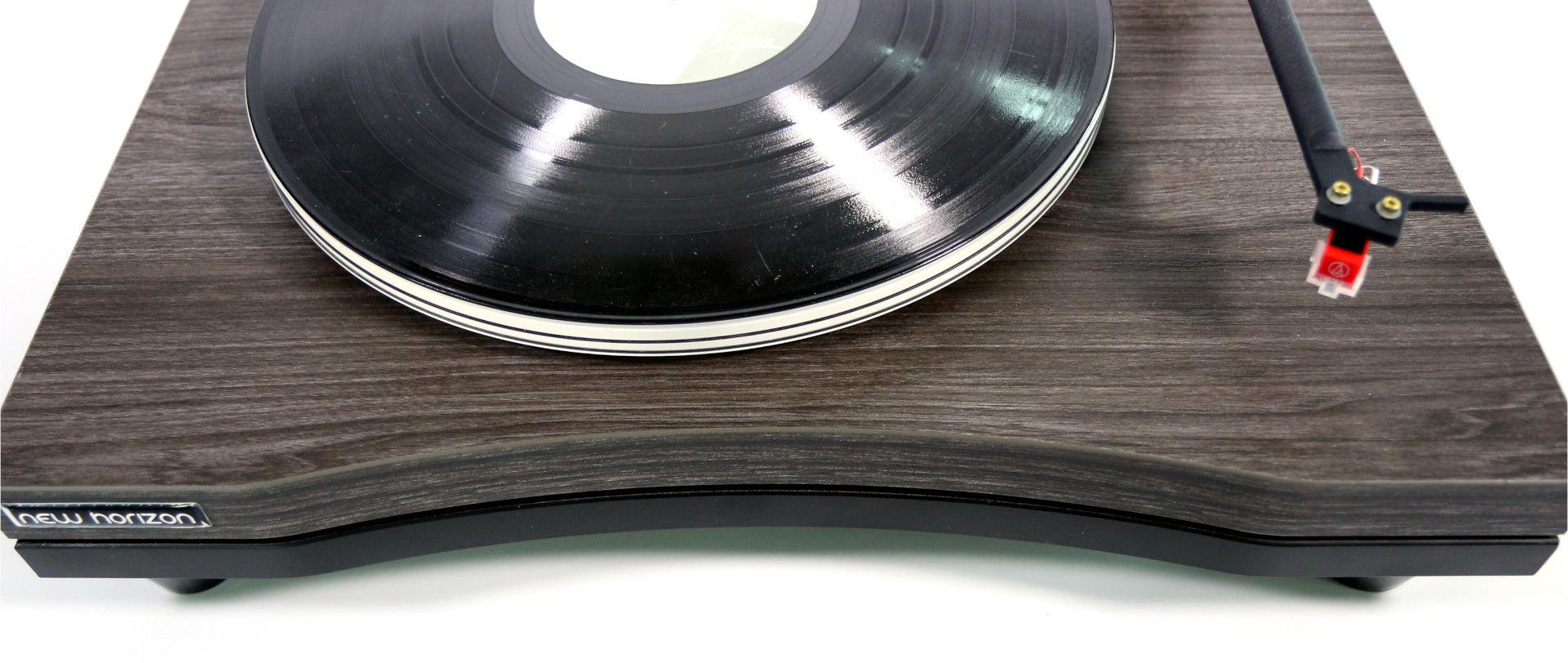 New Horizon 190 Two Plinths Turntable