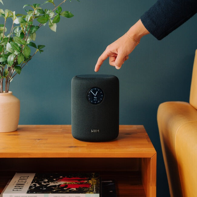 WiiM-SOUND-BK COMPACT Smart Speaker With Display