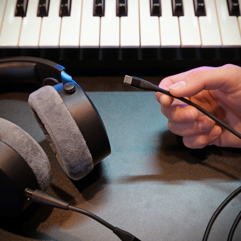 Beyerdynamic PRO X USB-C Cable with integrated ESS DAC, in-line remote control & Mic