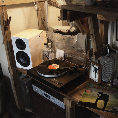 The Boss Turntable Hi-Fi System - Main Image