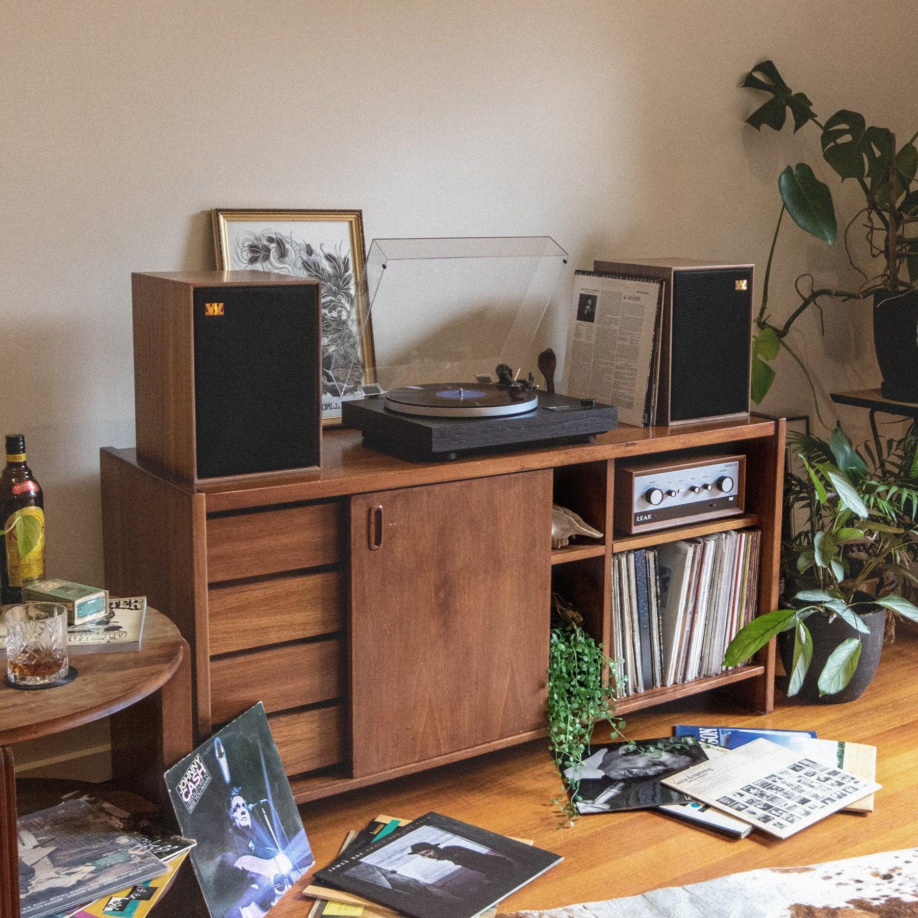 Voodoo Chile Turntable Hi-Fi System