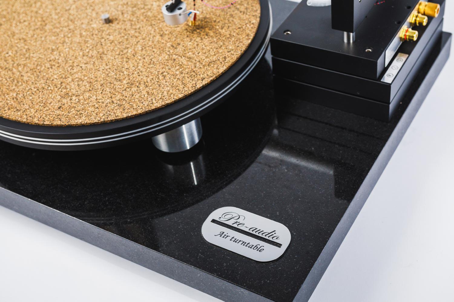 Pre-Audio Turntable DE-1800NG