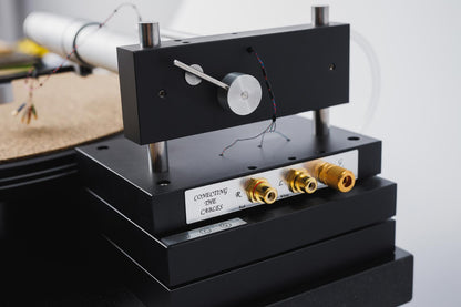 Pre-Audio Turntable DE-1800NG