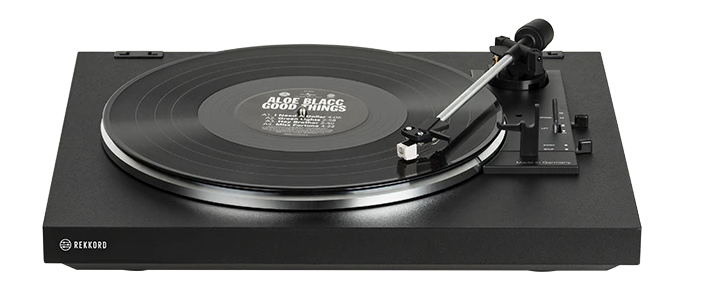 Rekkord F100 Audio Automatic Entry level Turntable
