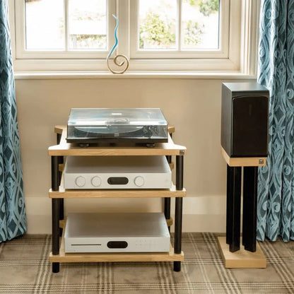 Hi Fi Racks Omnium8 Per Tier (567 x 460mm) - 32mm Bolted Leg